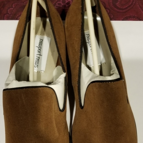 Newport News suede shoes - Picture 2 of 5